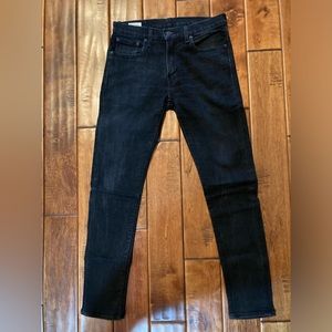 Levi’s Skinny Taper Jeans. 32x32. Faded Black